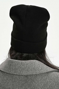 Шапка теплая в рубчик - черный